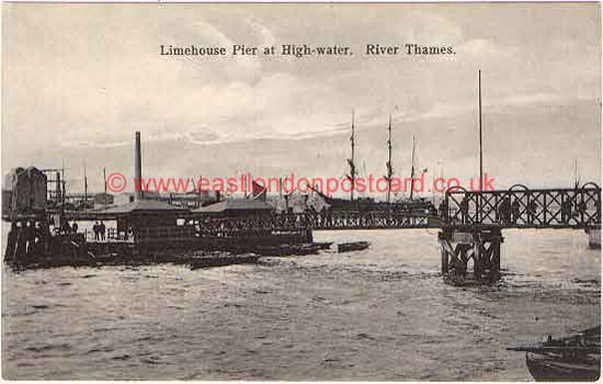 lhse_pier.JPG (51513 bytes)